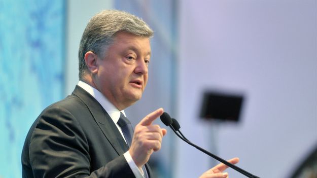 Petro Poroszenko traktuje manewry jako zagrożenie