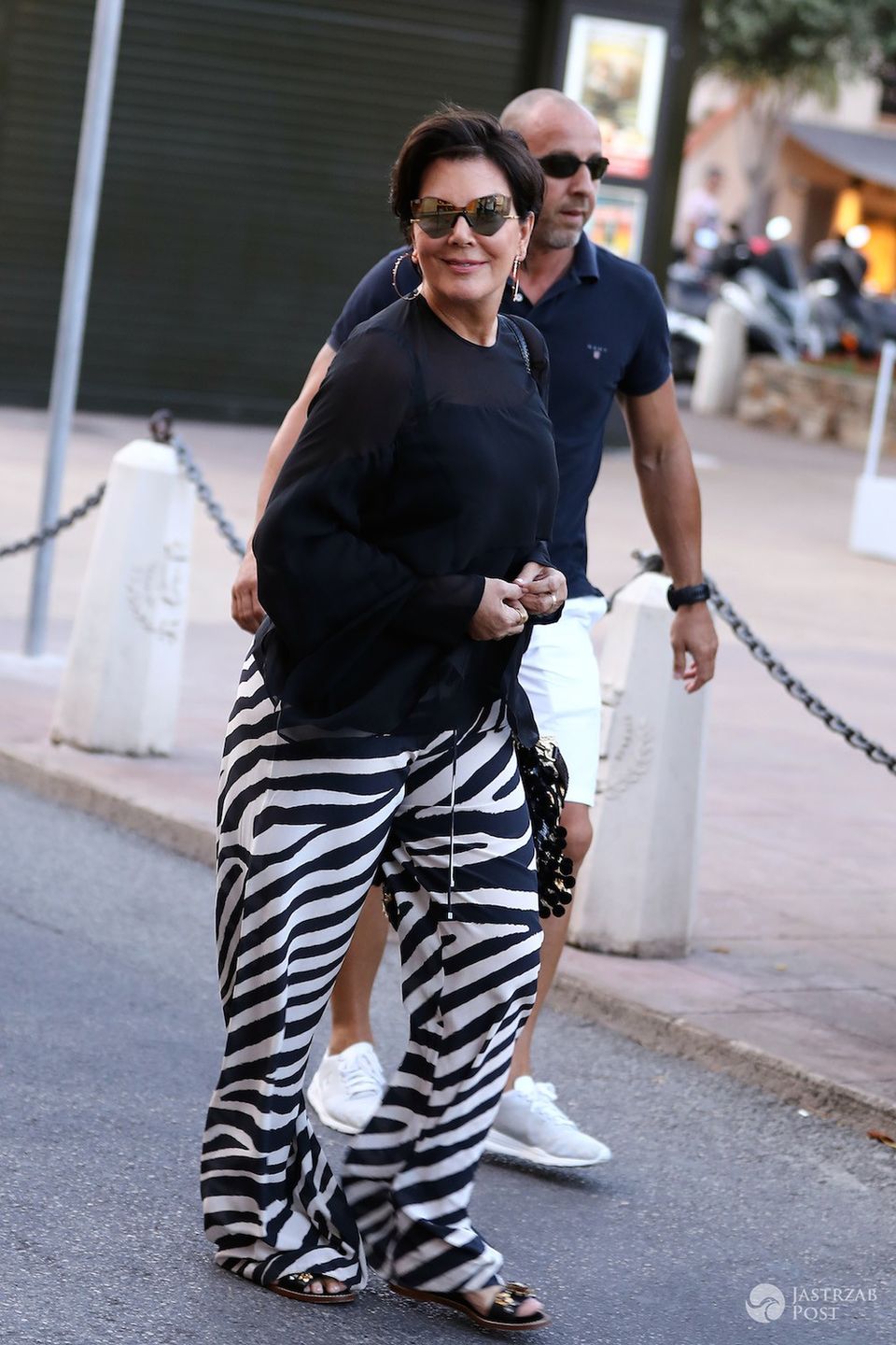 Kris Jenner w nieudanej stylizacji
