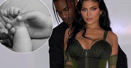 I po sekrecie. Internauci odkryli imię synka Kylie Jenner. Mieliśmy to pod samymi nosami!