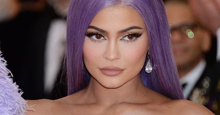 Kylie Jenner na Halloween. W stroju Arielki wygląda ponętnie!