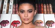 Co za wpadka! Kylie Jenner chyba nie do końca wyszedł retusz jej zdjęcia...