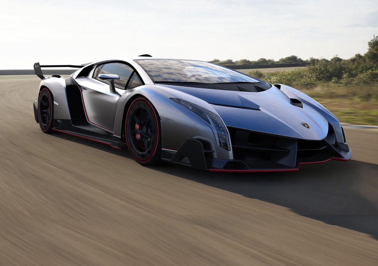 Są tylko trzy takie Lamborghini. Jedno można kupić
