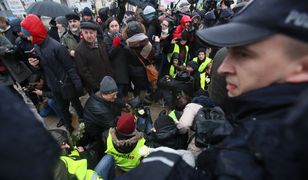 Obywatele RP: policja uniemożliwia uczestnictwo w manifestacjach