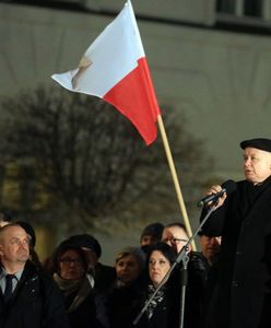 Sondaż CBOS. Maleje poparcie dla budowy pomnika ofiar katastrofy smoleńskiej