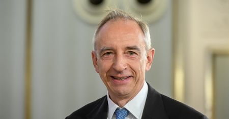 Władysław T. Bartoszewski wyznaje: mamy dwoje dzieci z in vitro