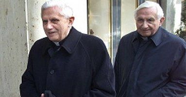 Ks. Ratzinger: mój brat papież się nie oszczędza