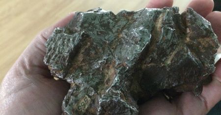 Od 3 tygodni nie potrafią znaleźć meteorytu. Nawet ksiądz pomaga go szukać