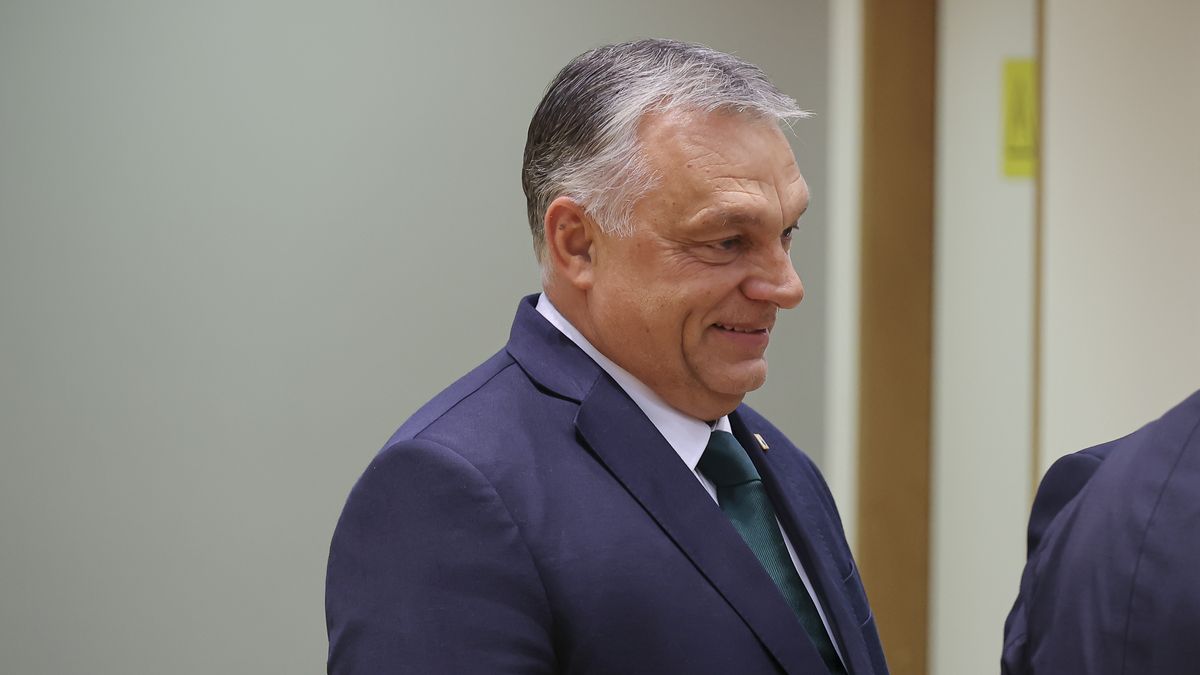 Prime Minister of Hungary Viktor Orbán at the European Council during the second day of the summit. The Hungarian PM Viktor Orban as seen at the Round Table with the European Leaders before the meeting. The summit of the EU leaders led to the collective agreement and conclusions about the Ukraine Russia conflict and the escalating aggression including food security, the critical infrastructure such as the Nord Stream pipelines, about the energy crisis and the economy with measures and proposals for lower energy prices, for a joint gas purchase proposal and about the external relations of the European Union. Brussels, Belgium on October 21, 2022 (Photo by Nicolas Economou/NurPhoto via Getty Images)