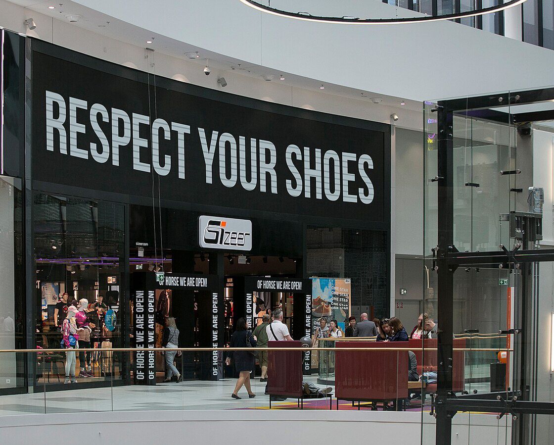 Buty i ubrania za dużo mniejsze ceny. W Sizeer masz do -30 proc.