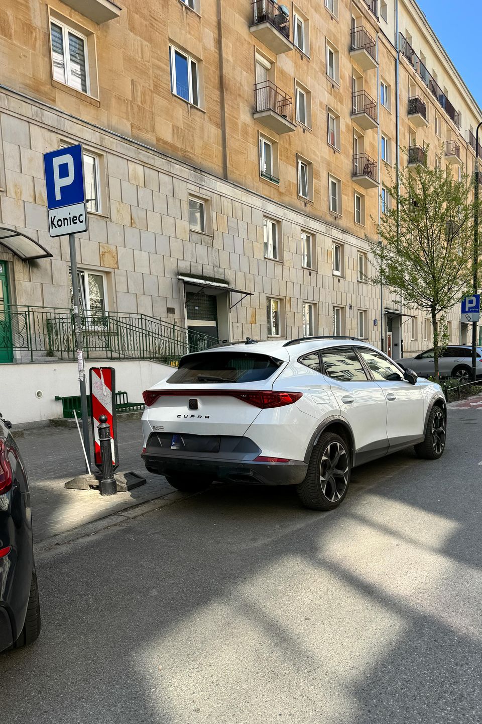 Joanna Racewicz po raz kolejny łamie przepisy drogowe