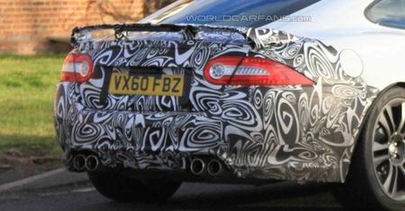 Jeszcze facelifting czy już nowy model? Nad czym pracuje Jaguar?