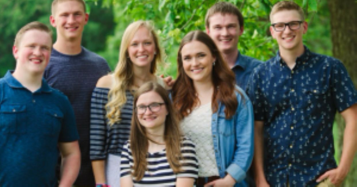 Rodzeństwo ma dzisiaj 23 lata