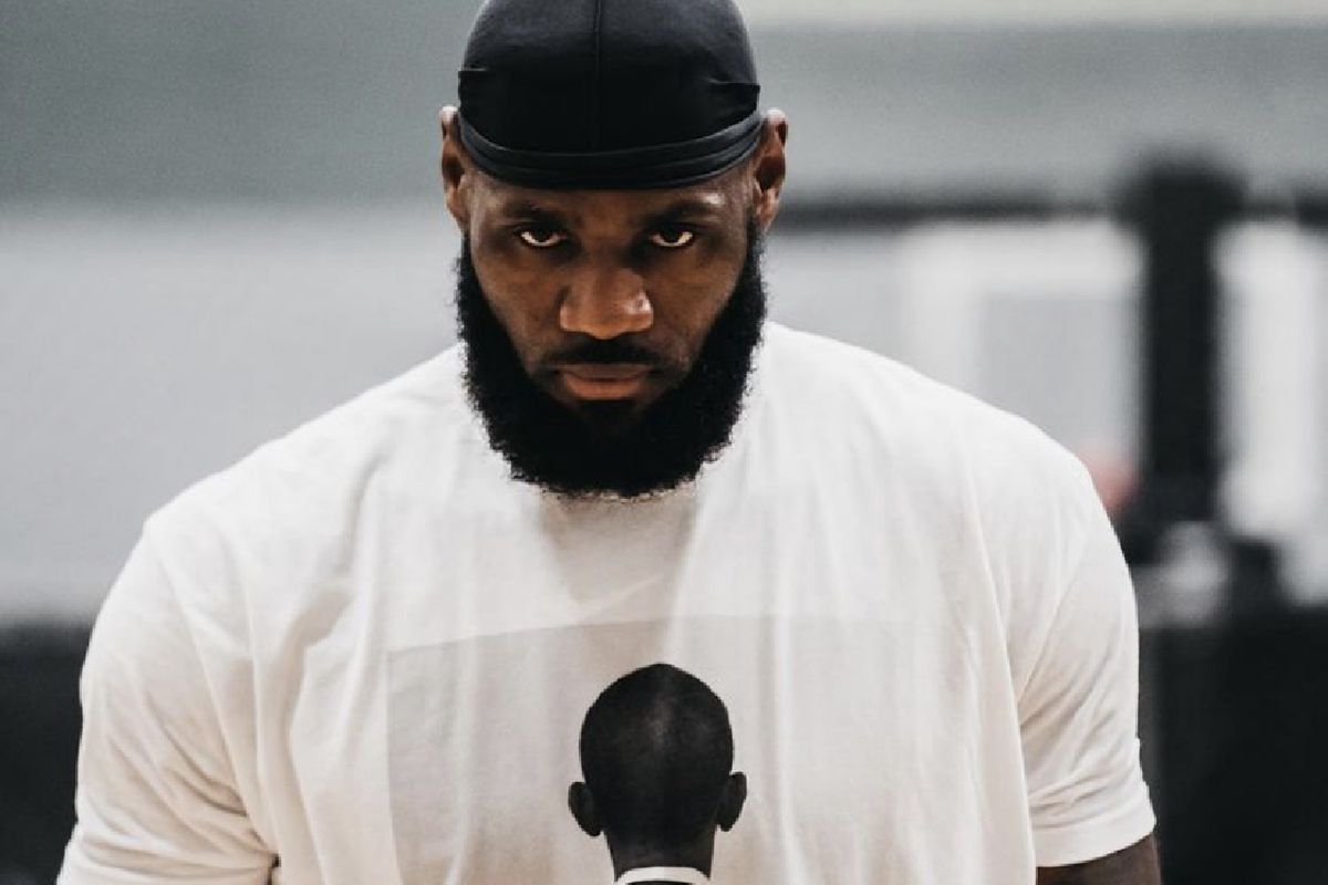 Skandal w USA! Trener pobił dziecko na boisku. LeBron James chce się z nim policzyć