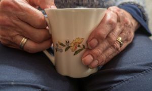 Napój z "niebieskich stref" sekretem długowieczności? Polacy go kochają