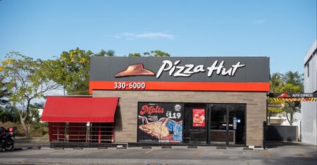 Pizza Hut zwija się z tego kraju. Cały biznes idzie na sprzedaż