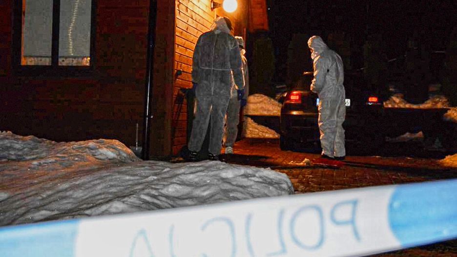 Mądrzechowo. Dwóch 17-latków ranionych nożem. Jeden z nich zmarł