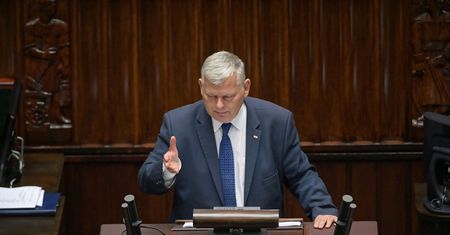 "Piątka dla zwierząt" rozerwie koalicję? Marek Suski ostro o Zbigniewie Ziobrze