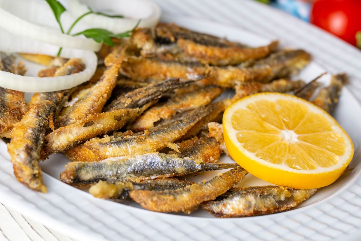 W Grecji i Turcji są popularne smażone sardele