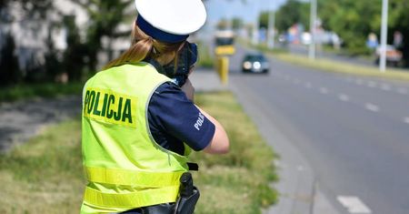 Nie będzie ogólnopolskiej akcji policji na Boże Ciało. Mundurowi będą jednak sprawdzać kierowców i maseczki w aucie