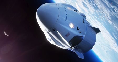 Takiego lotu nie było. SpaceX wyśle ludzi w nowe miejsce