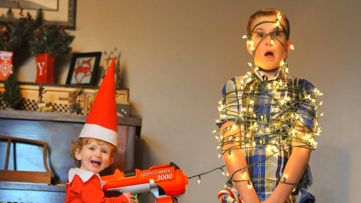 Pomysłowy tata tworzy śmieszne zdjęcia