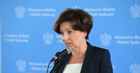 "Trzynastki" i "czternastki" mocno w górę. Tyle dostaną seniorzy w 2023 i 2024 r.