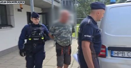 Wszedł do pokoju kuracjuszek i podał się za masażystę. Policja zatrzymała 56-latka