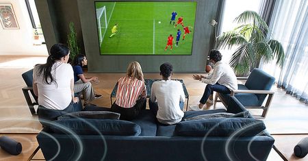 Liga Mistrzów startuje na dobre - wybieramy telewizor na tę okazję