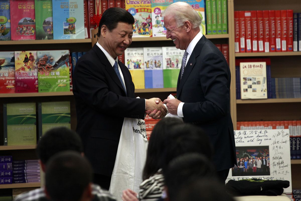 Prezydent Chin Xi Jinping oraz prezydent USA Joe Biden