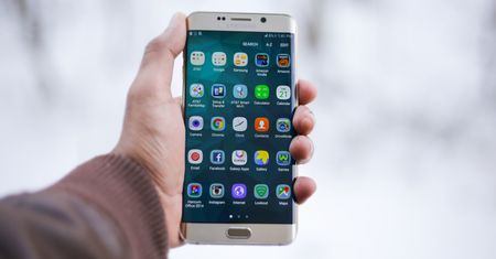 Samsung ogranicza czas użytkowania darmowych skórek do 14 dni. I nie, nie chodzi o zarobek
