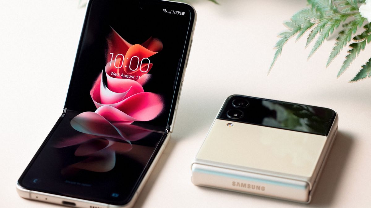 Składane smartfony stały się tańsze i mocniejsze. Samsung Galaxy Z Fold 3 i Z Flip 3 oficjalnie 1