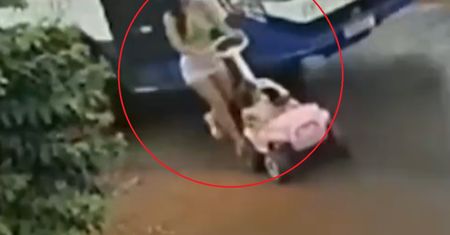 O krok od tragedii. Matka nie zauważyła autobusu. Szokujące nagranie na TikToku