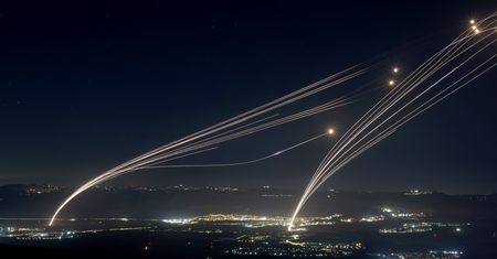 Ostrzał Izraela. Wystrzelono dziesiątki rakiet