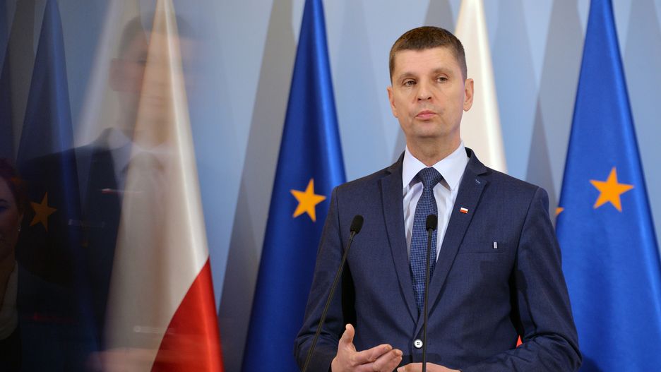 Szef MEN Dariusz Piontkowski ogłosił przedłużenie nauki zdalnej
