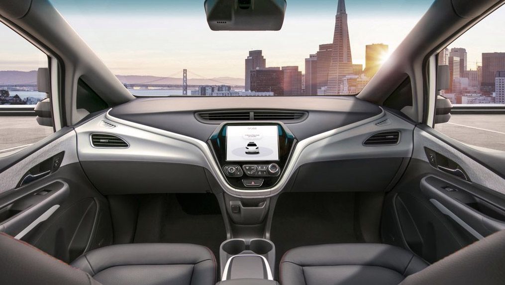 General Motors pokazało swój pierwszy samochód bez kierownicy. I wszystko w nim jest źle
