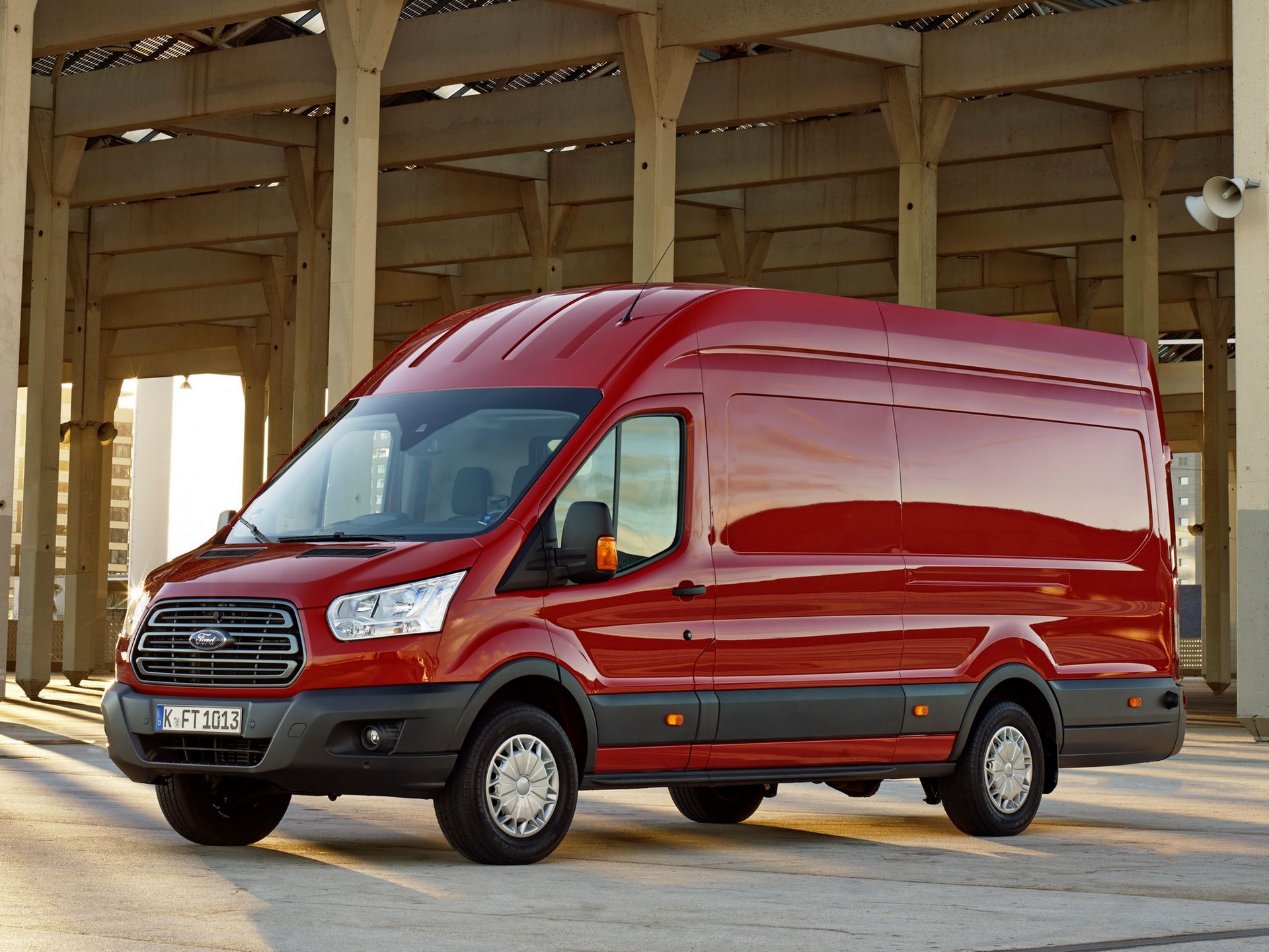 Ford Transit 8