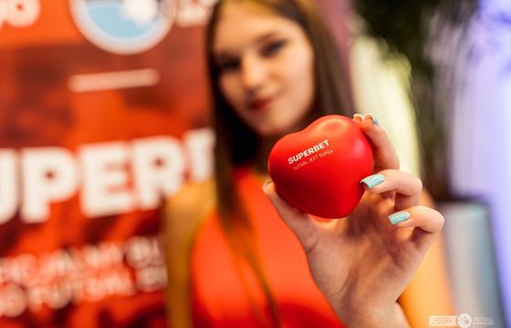 Superbet przedłuża sponsoring FOGO Futsal Ekstraklasy