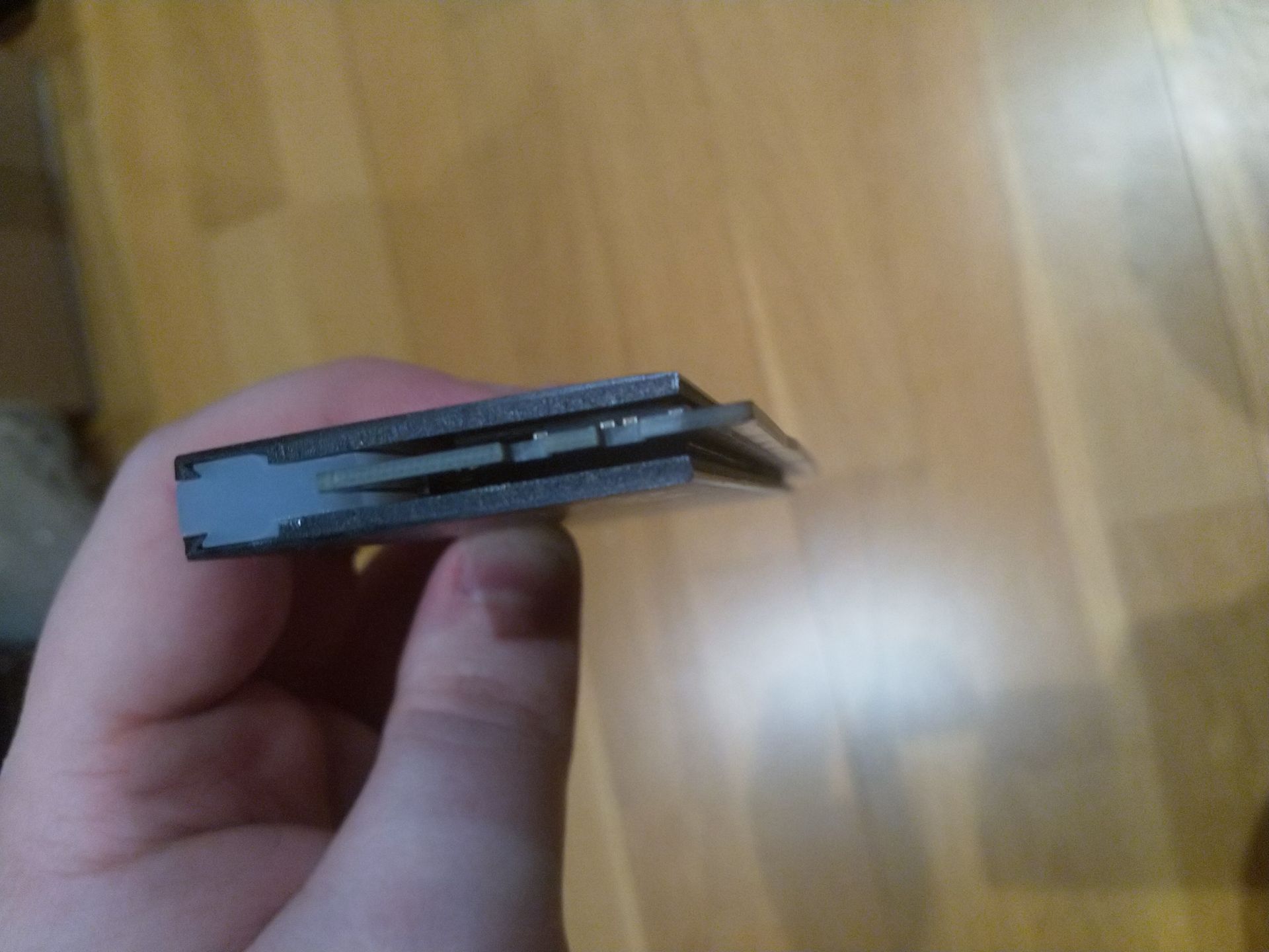 Moduły XPG Lancer RGB — grubość radiatora.