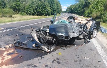 Z auta mało co zostało. Tragedia we Frampolu