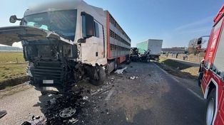 Bieżuń: Groźny wypadek. Trzy osoby zostały ranne