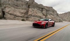 Aston Martin pokazał następcę Vanquisha. Oto DBS Superleggera (wideo)
