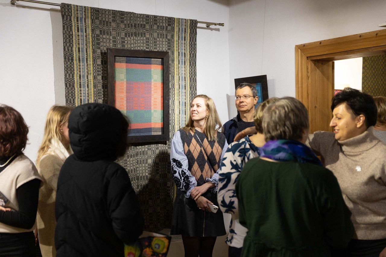 Wasilków: Otwarcie wystawy tkaniny ludowej w Podlaskim Muzeum Kultury Ludowej