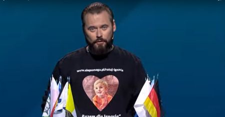 Stanowski złamał zasady podczas debaty. Oto co miał na pulpicie