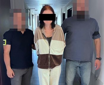 Działali metodą "na prokuratora". 51-latka i 18-latek okradali seniorów