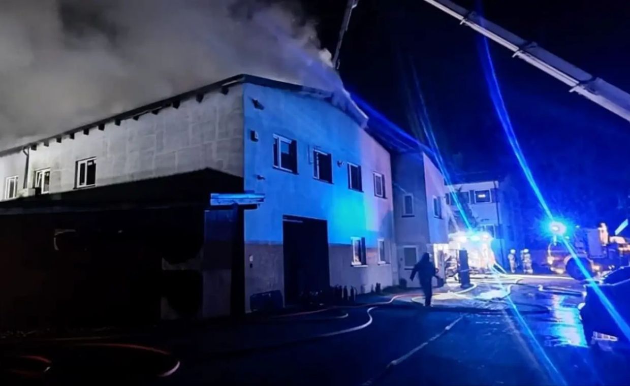 Wielki pożar lakierni. Trudna akcja strażaków