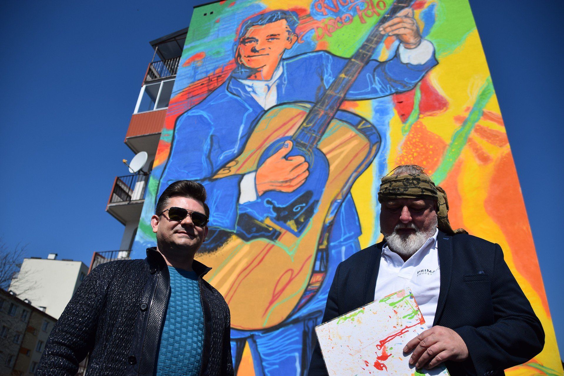 Mural z Zenkiem Martyniukiem na Dziesięcinach