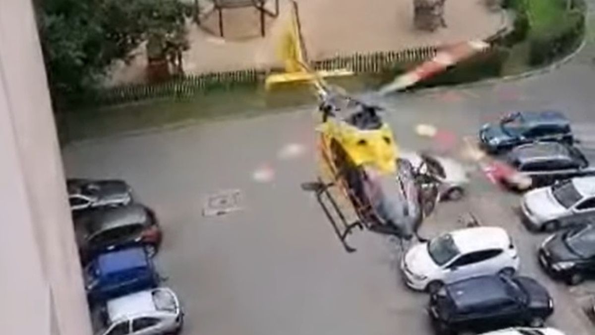 Śmigłowiec LPR wylądował na bardzo niewielkiej przestrzeni 