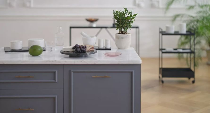 Reserved po cichu zamknęło dział w sklepie internetowym