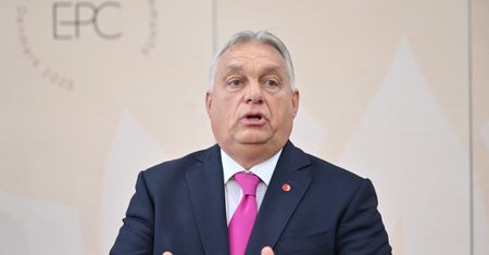 Nieoficjalnie: USA wzmacniają presję na Węgry w sprawie rosyjskiej ropy
