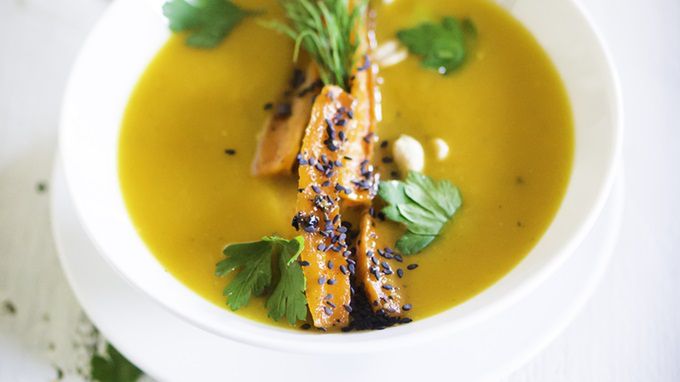 Marchwianka jest pomocna w leczeniu biegunki i bólu brzucha u dzieci